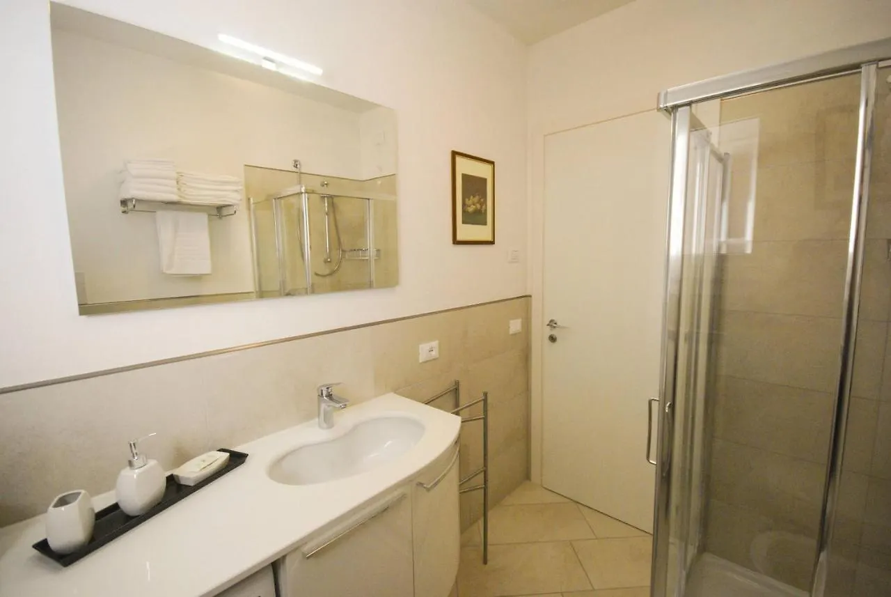 Ca De L'Adamo - Theater Home Olzano Apartment